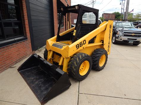 mustang 960 skid steer lift arm|mustang skid steer 960 specs.